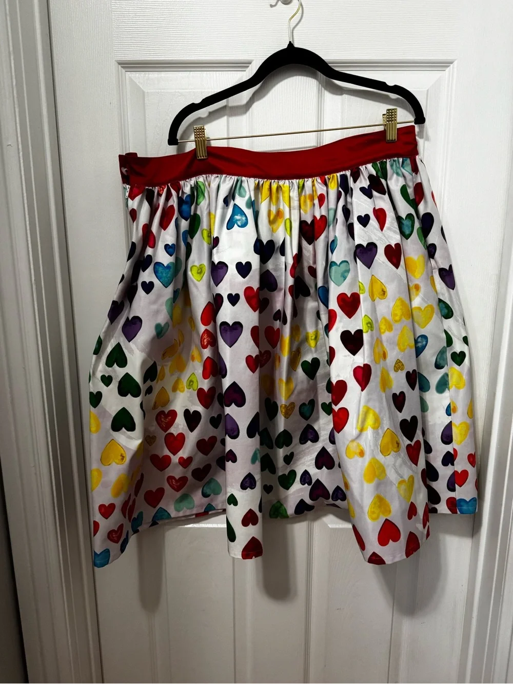 Unique Vintage White Skirt with Red Waist and Multicolor Heart Print